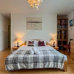 Duplex Apartment Next To Hydro With Parking