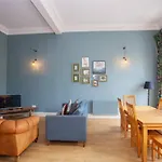 Bright Spacious 3 Bed Flat
