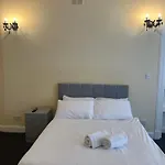 Glasgow South 2 Bedroom Apartment
