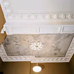 Victorian Apartment In Pollokshields