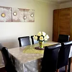 Double Room In Riverside Apartment