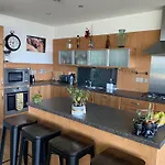 Metropolitan City Nest - Easy Walk To Glasgow Hydro & Secc Center
