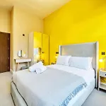 Spacious Central Station 2 Bed Apartment B3
