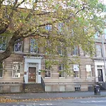 West End - Stunning, Spacious, 3 Bedroom, Main Door Flat With Private Parking