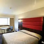 Best Western Glasgow Pond Hotel