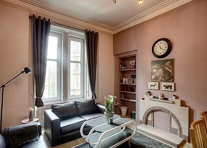 Stylish Luxury 2-Bed Serviced Apartment In Heart Of West End Sse Hydro Botanic Gardens