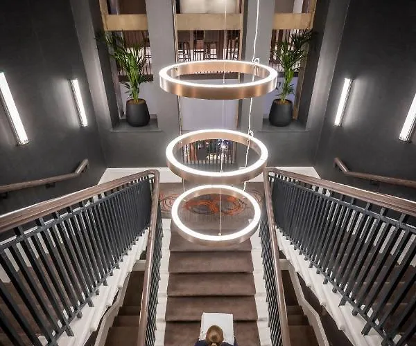 Clayton Hotel Glasgow City