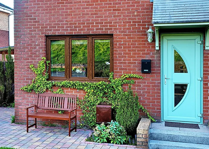 A Cosy House Near The City Centre