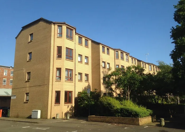 Clyde Waterfront Apartments