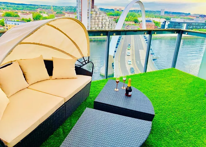 Glasgow City Centre - The Penthouse With Riverviews -