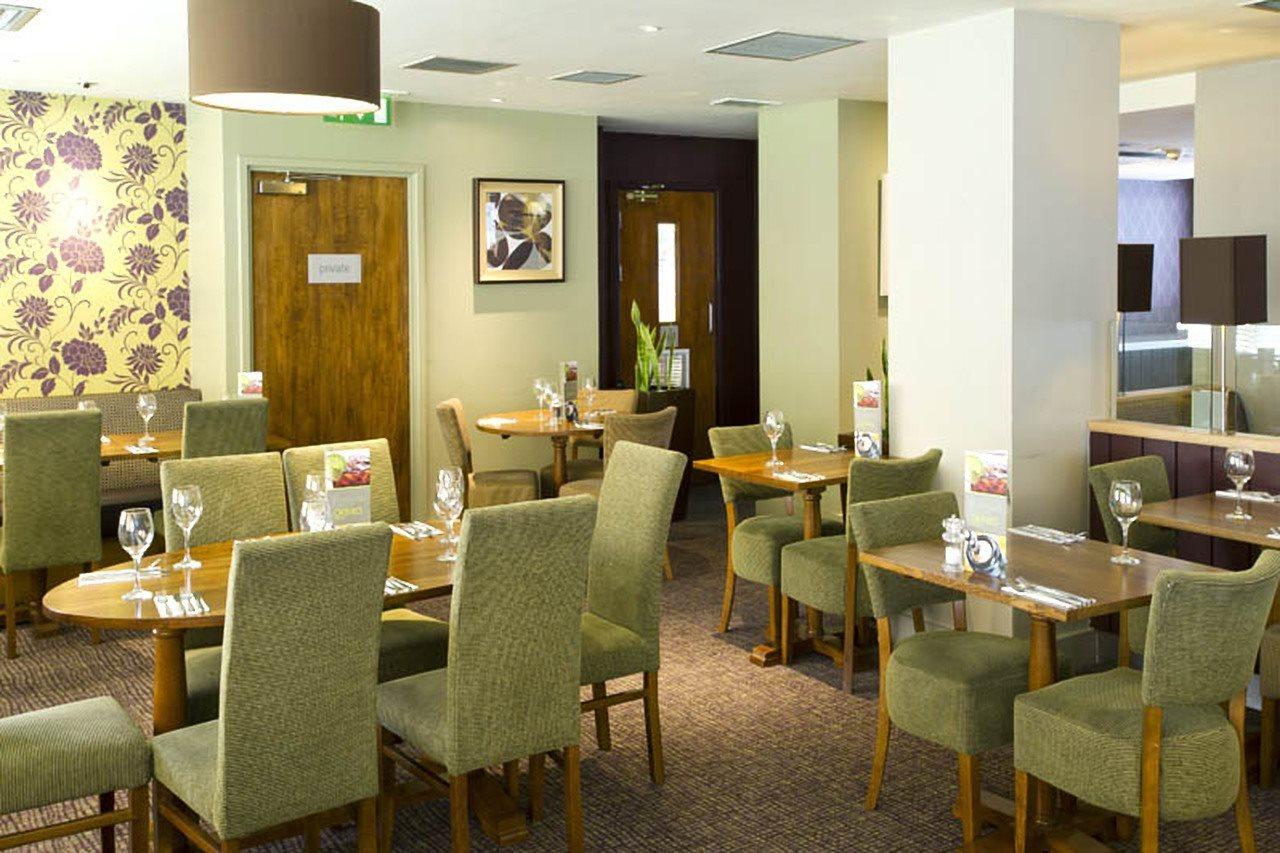Premier - George Square 3*