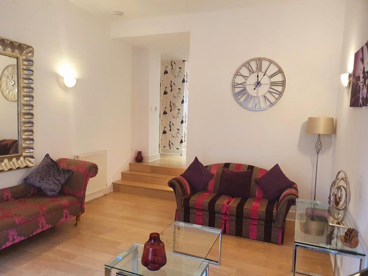 Chic Living In The Heart Of The City Glasgow
