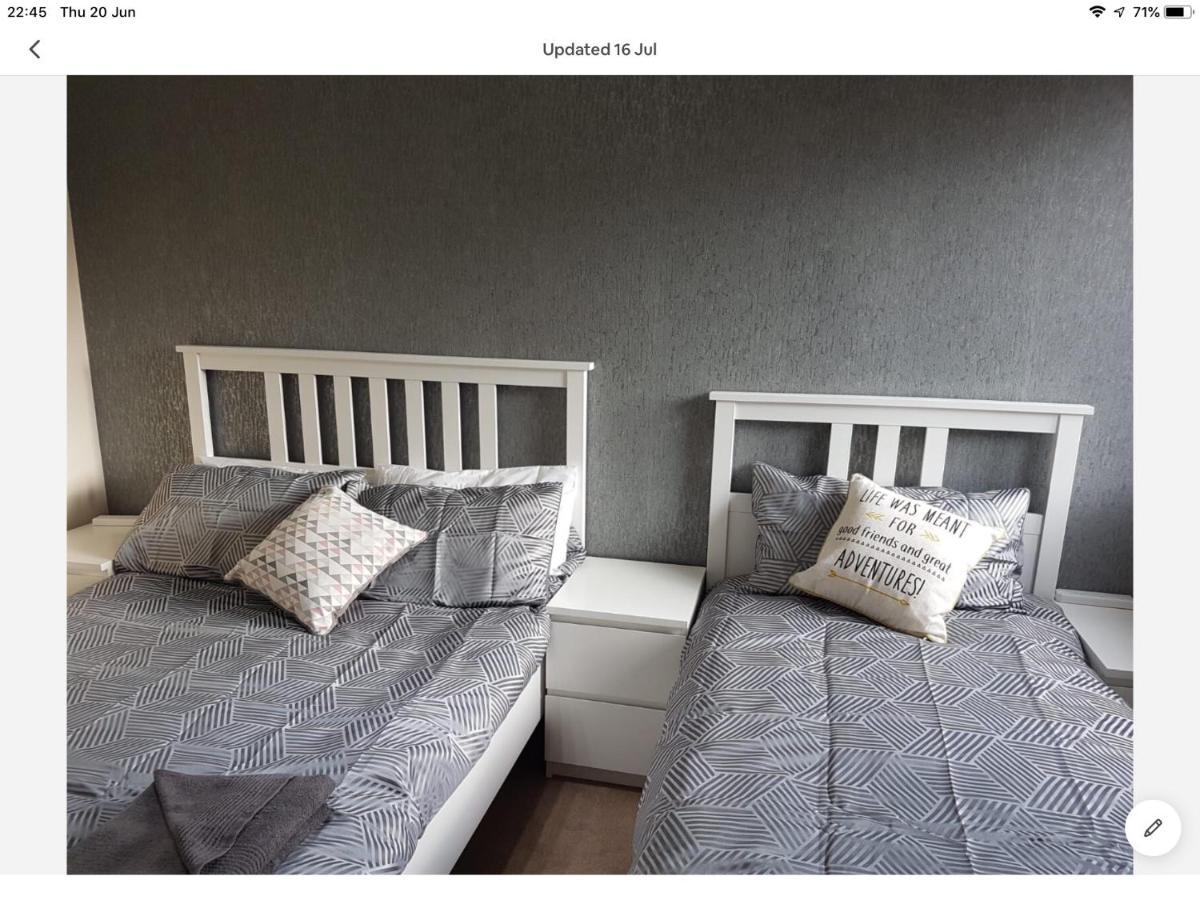 Apartment Fabulous Two Bed In Centre *