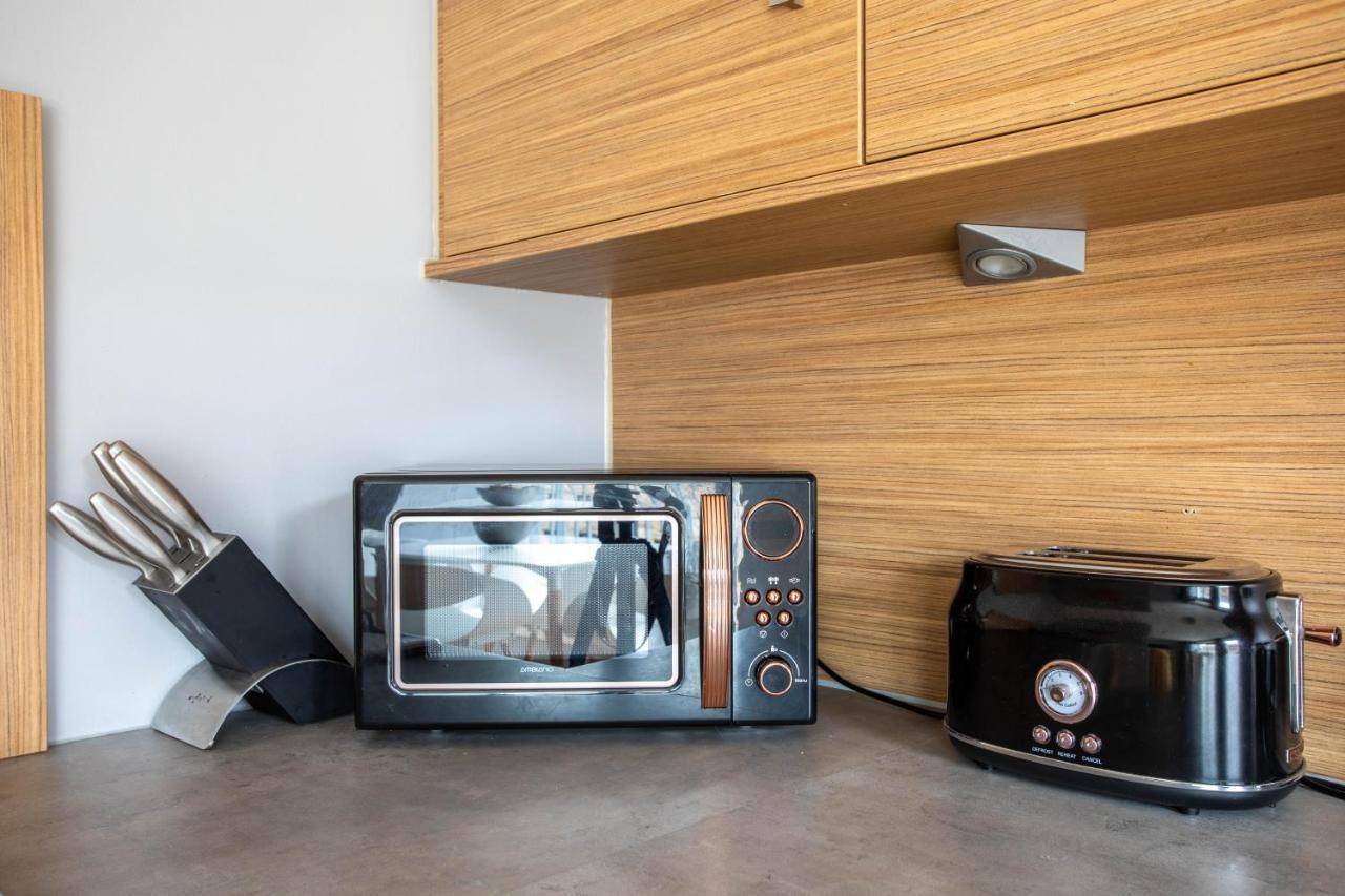 Merchant Modern 1 Bed Executive Flat * Glasgow