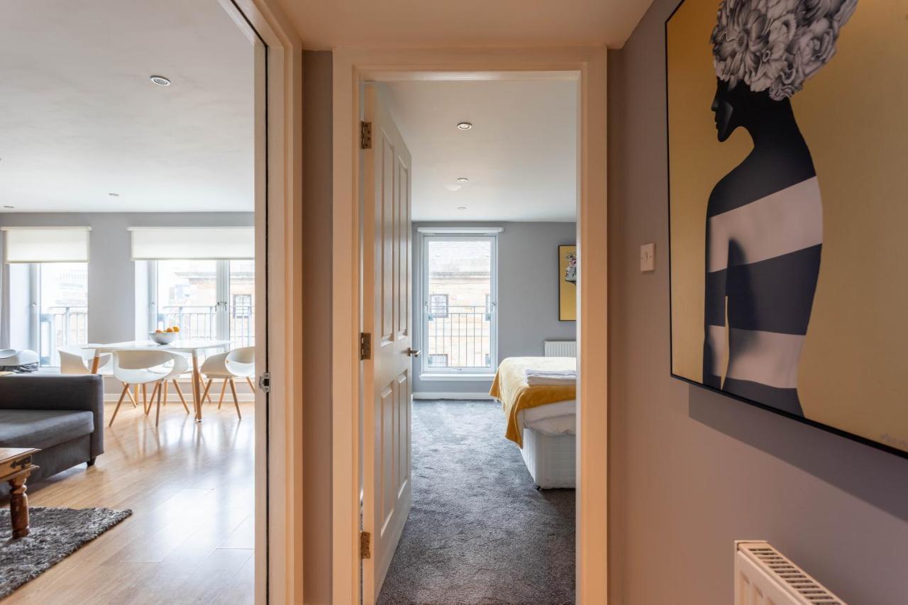 Merchant Modern 1 Bed Executive Flat * Glasgow