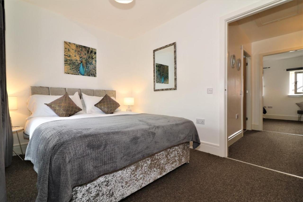 The Oatland - Luxury House With Private Garden & Parking Glasgow