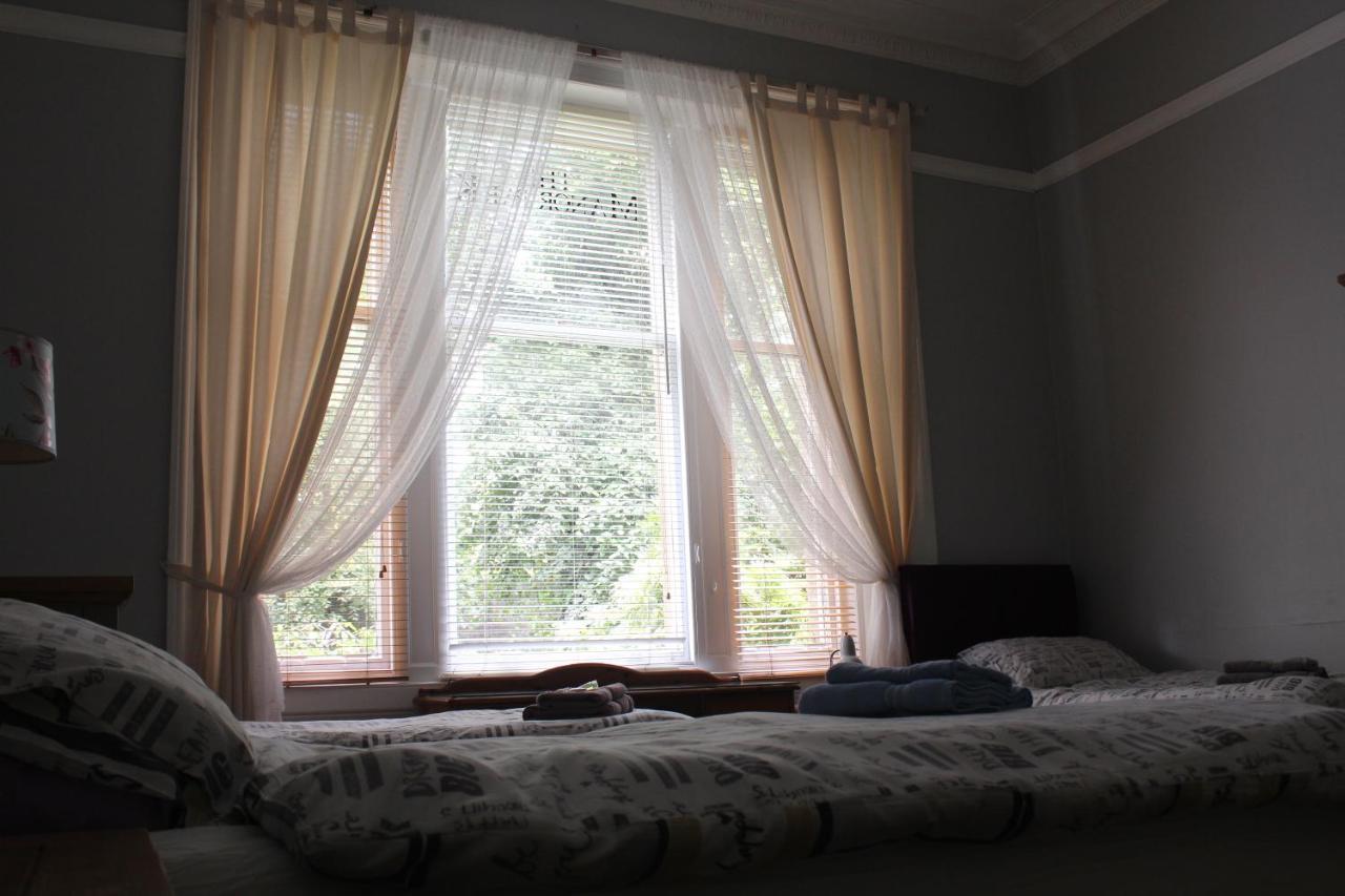 Manor Park Guest house Glasgow