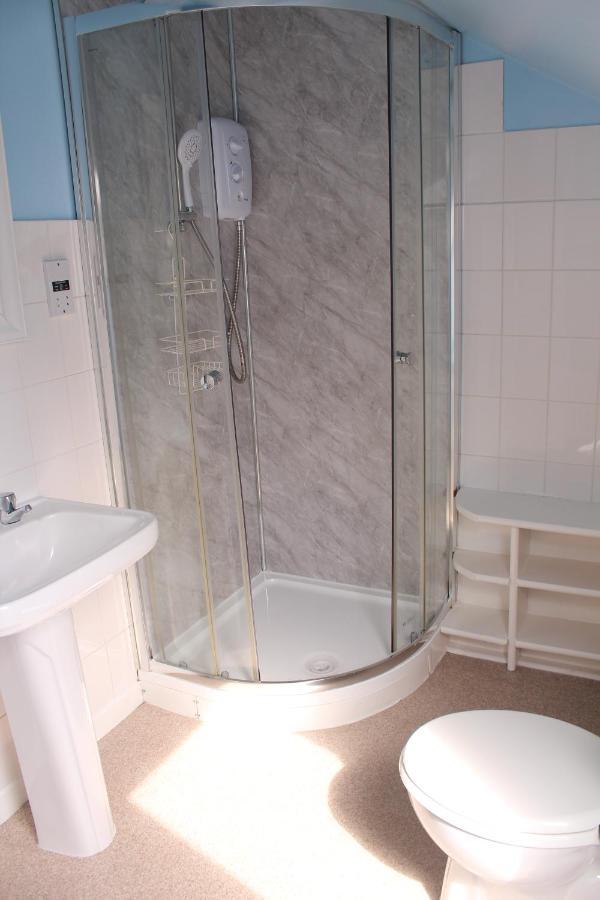 Manor Park Guest house 3*