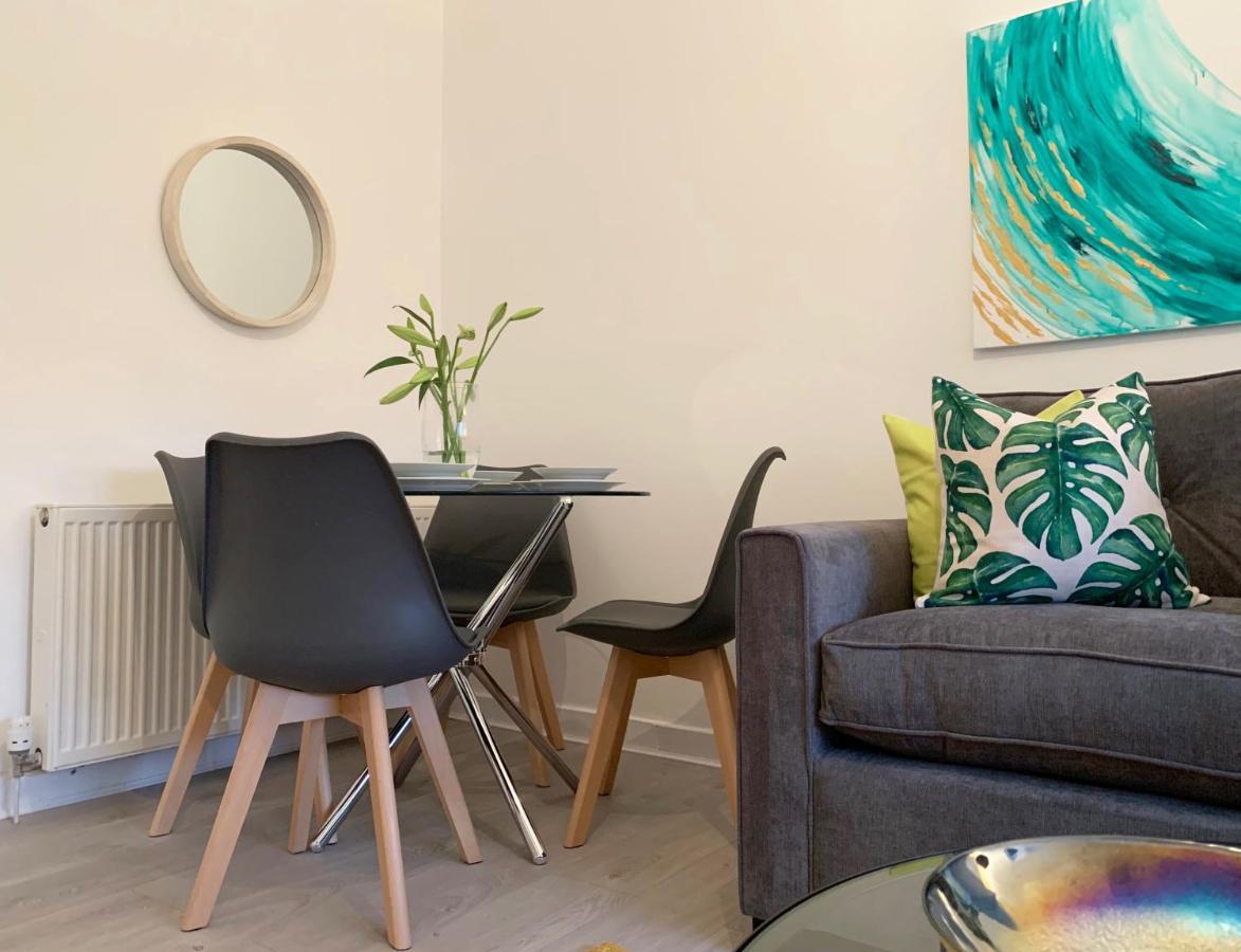 Hillington Apartment
