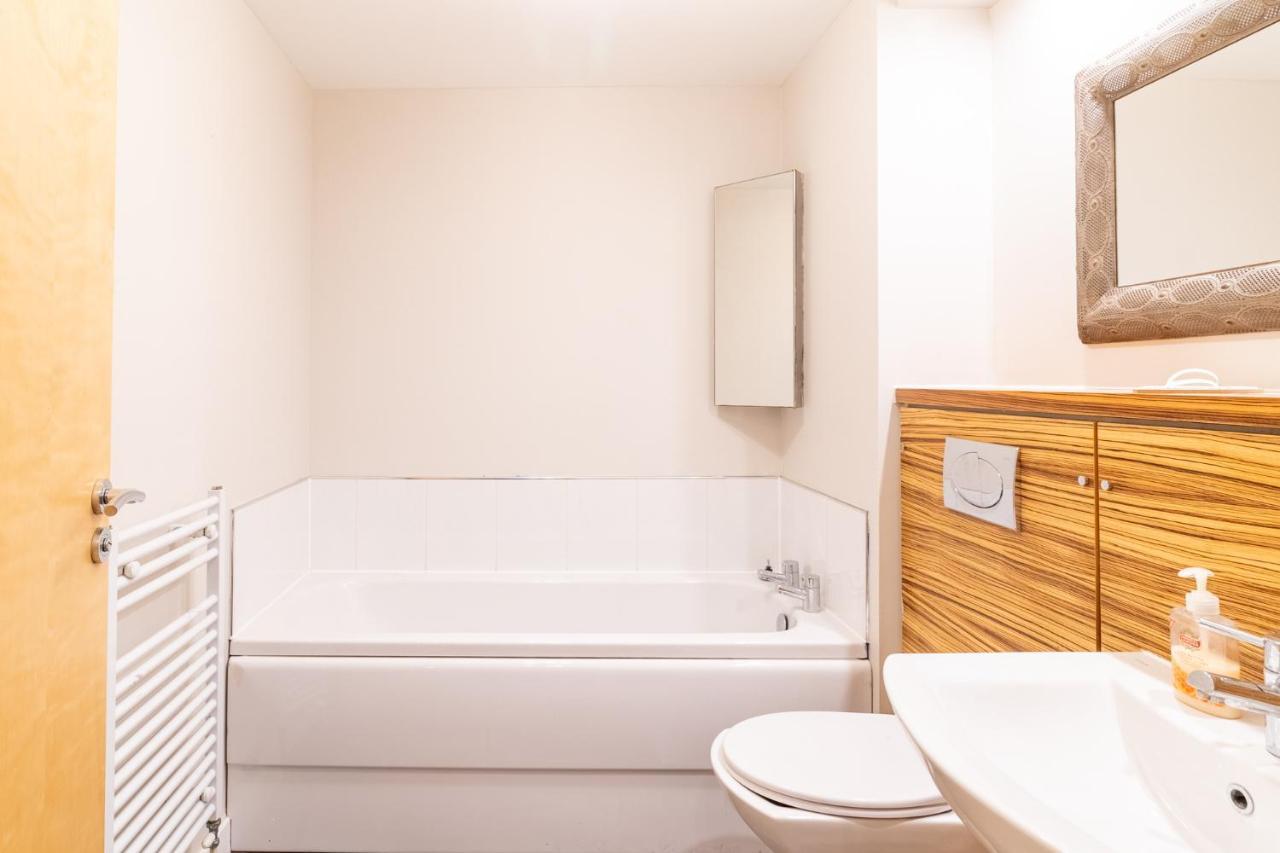 Luxury Riverview City Centre *
