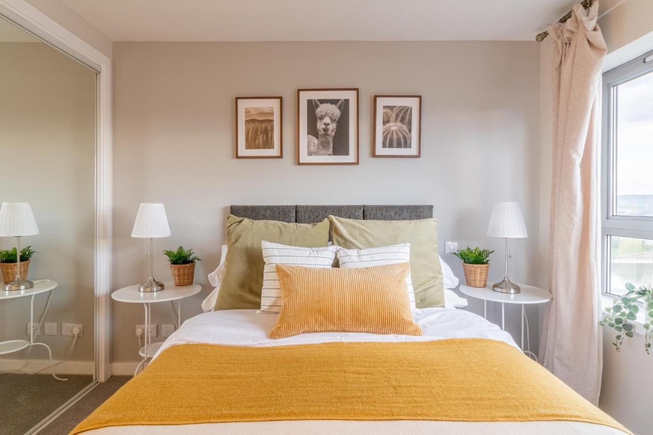 Luxury Riverview City Centre *