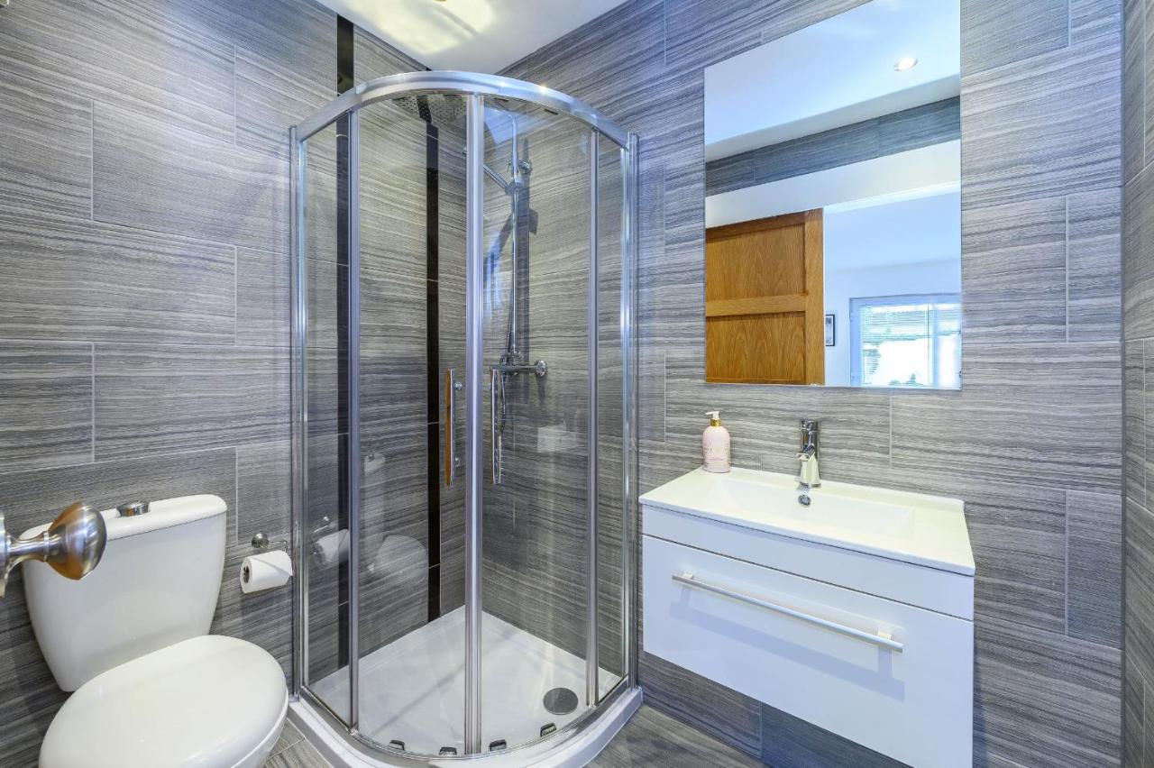Southside Flat With Private Garden! *