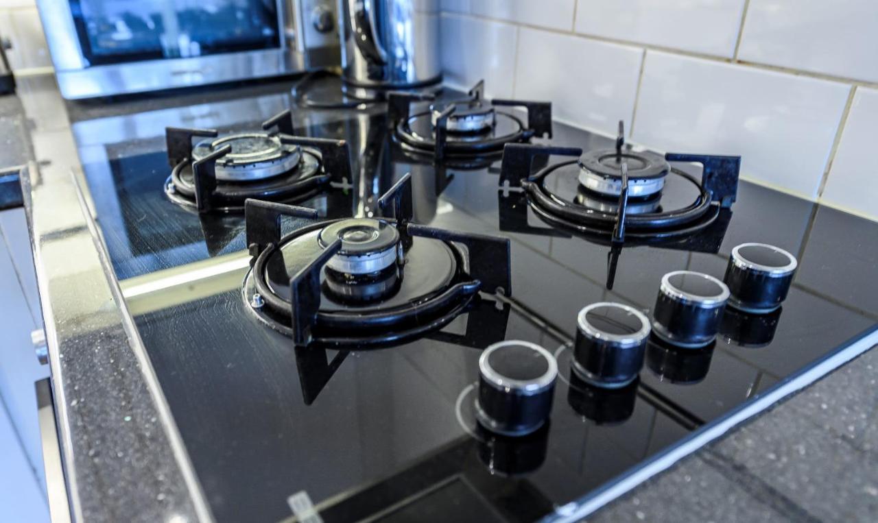 Southside Flat With Private Garden! Glasgow