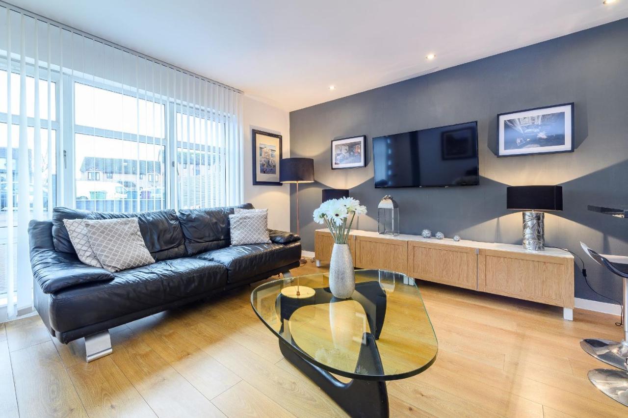 Apartment Southside Flat With Private Garden! *