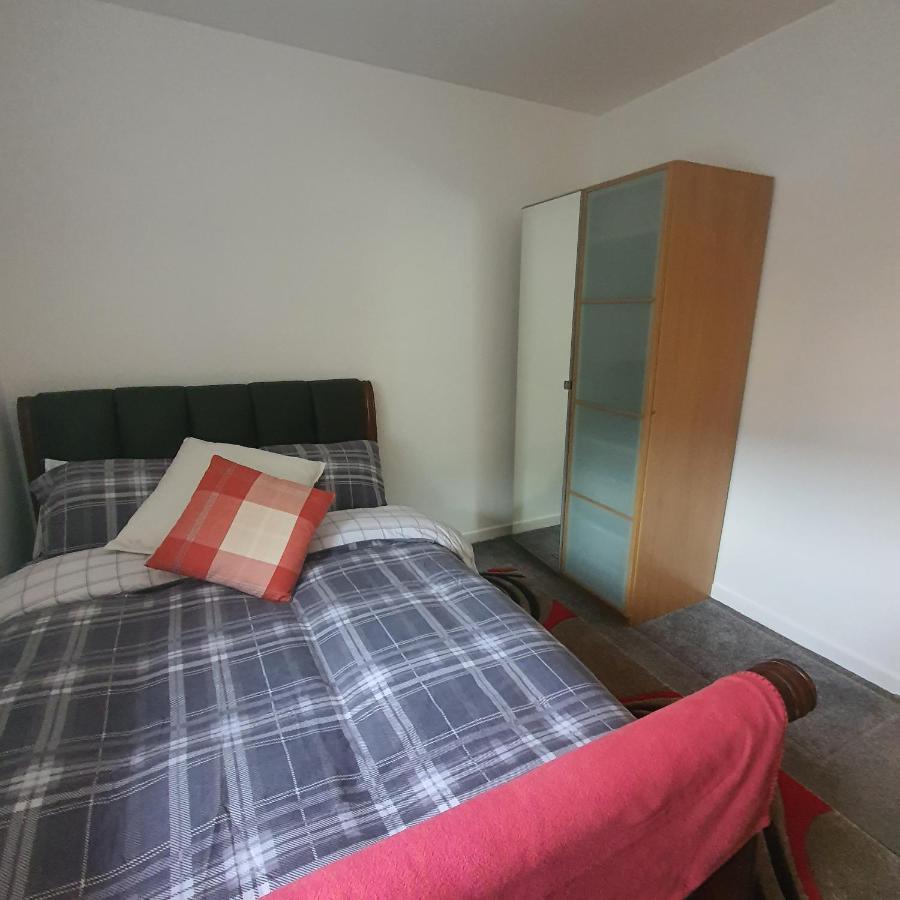 Modern Apt @tramway Theatre Apartment *