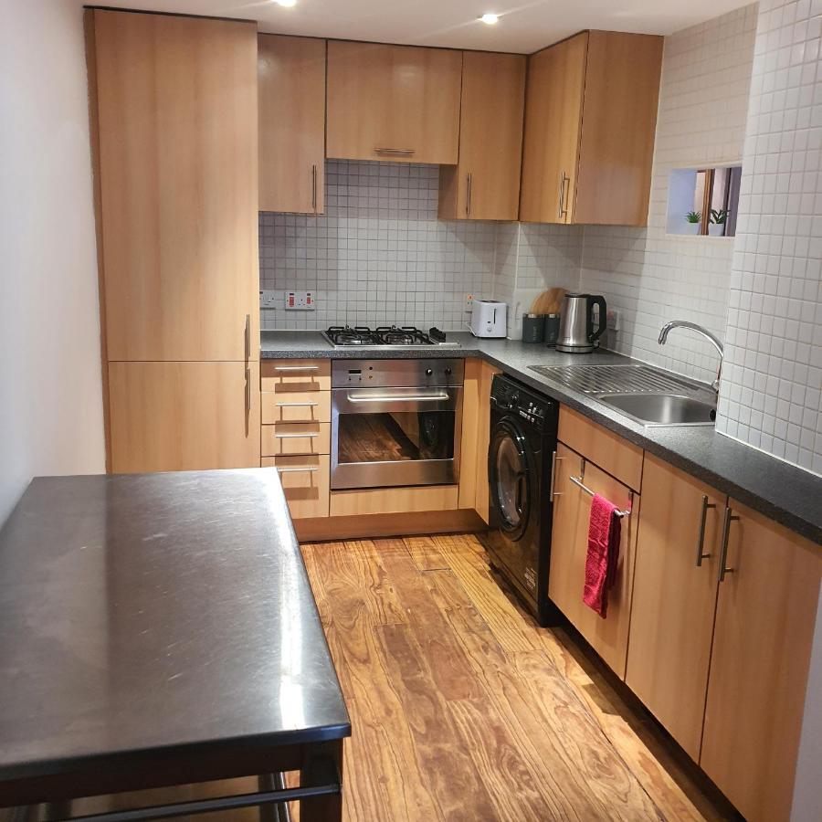 Apartment Modern Apt @tramway Theatre