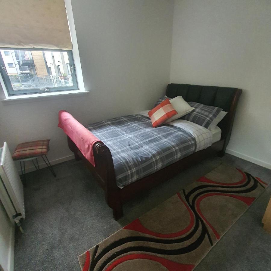 Modern Apt @tramway Theatre Apartment