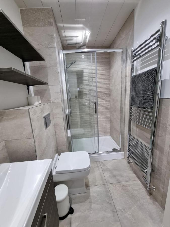Hydro Secc 2 Bed Luxury * Glasgow
