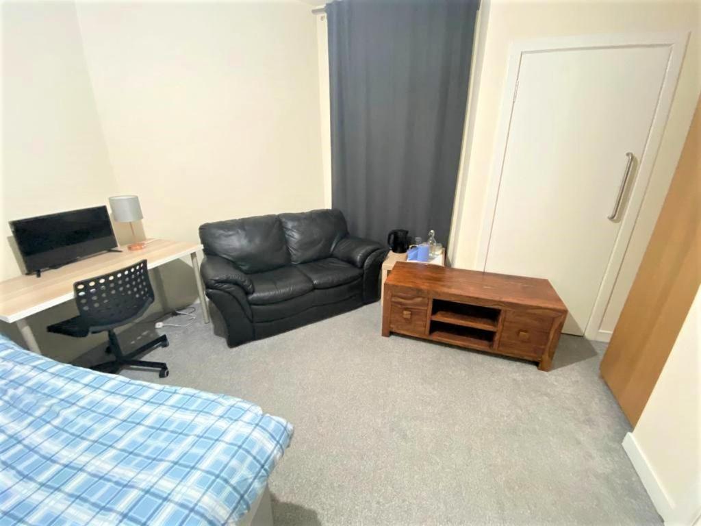 Midlockhouse Guest house 3*