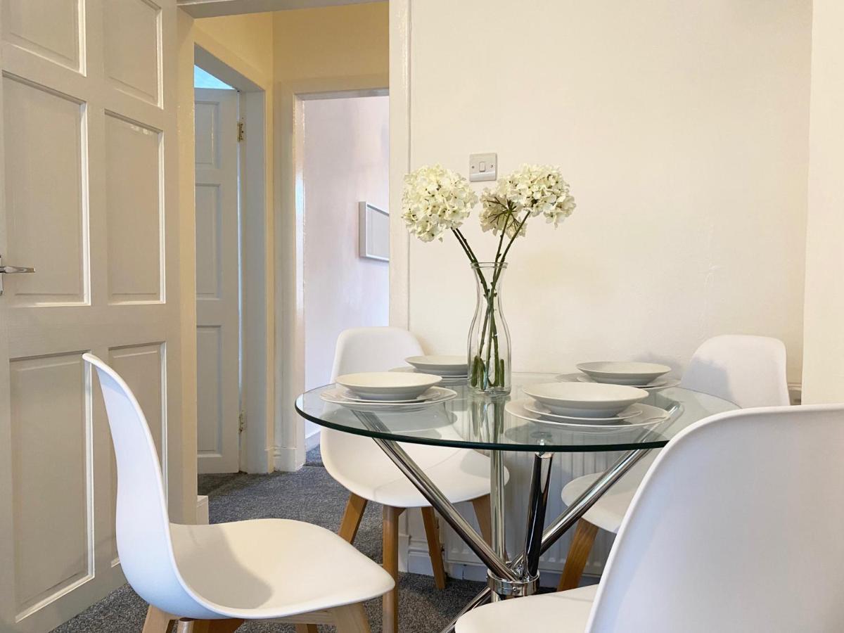 Holiday home Gladsmuir House Glasgow