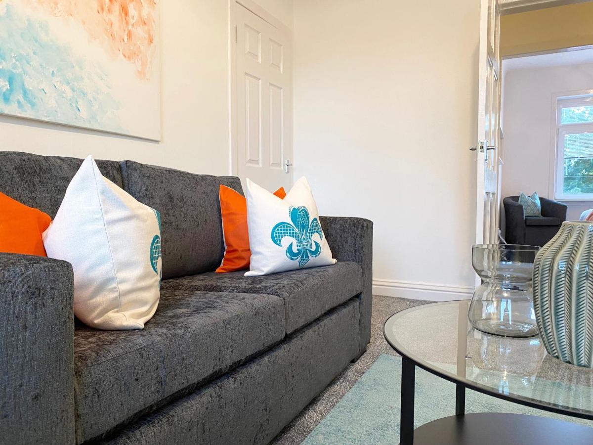 Holiday home Gladsmuir House Glasgow