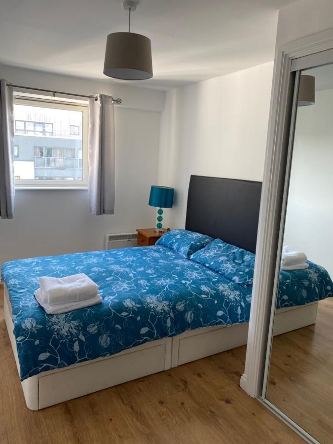 Cosy 2 Bed Flat In Apartment Glasgow