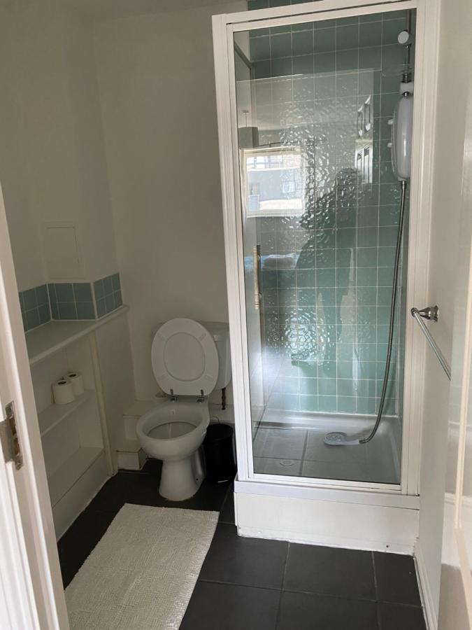 Apartment Cosy 2 Bed Flat In *
