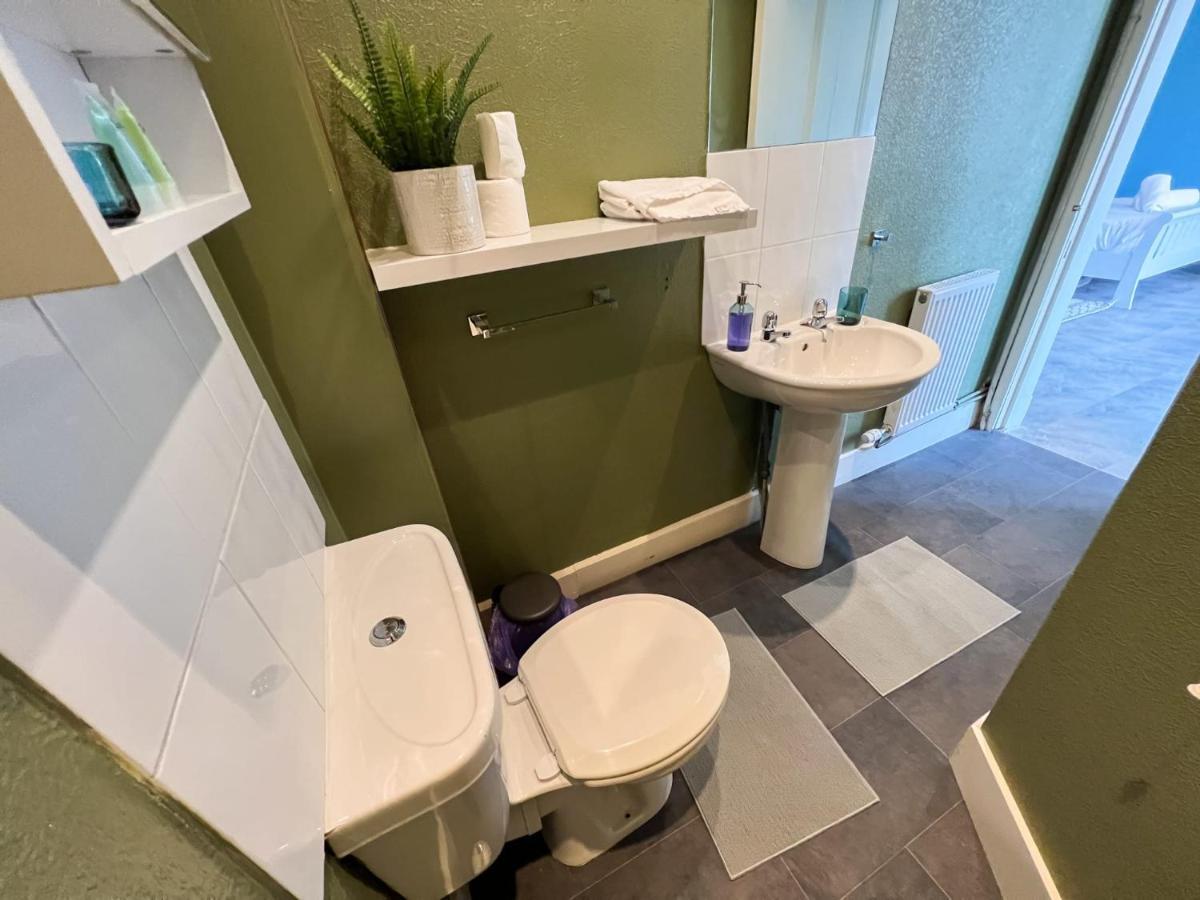 West End Studio Apartment Glasgow