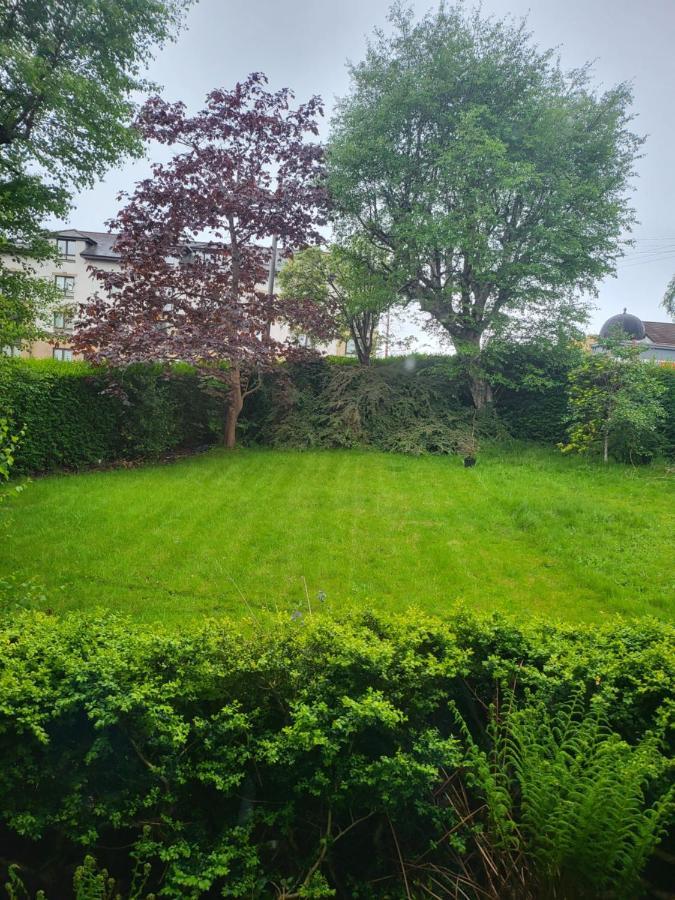 Large 3 Bed West End Free Parking & Electric Vehicle Point * Glasgow