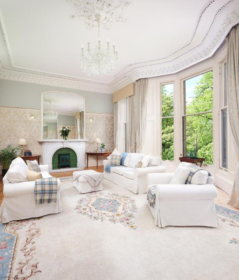 Holiday home Crown Gardens