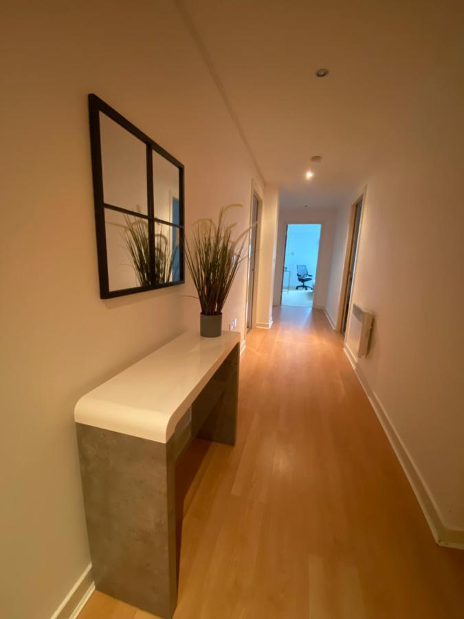 Secc&hydro Beautiful 2br With Free Parking Apartment