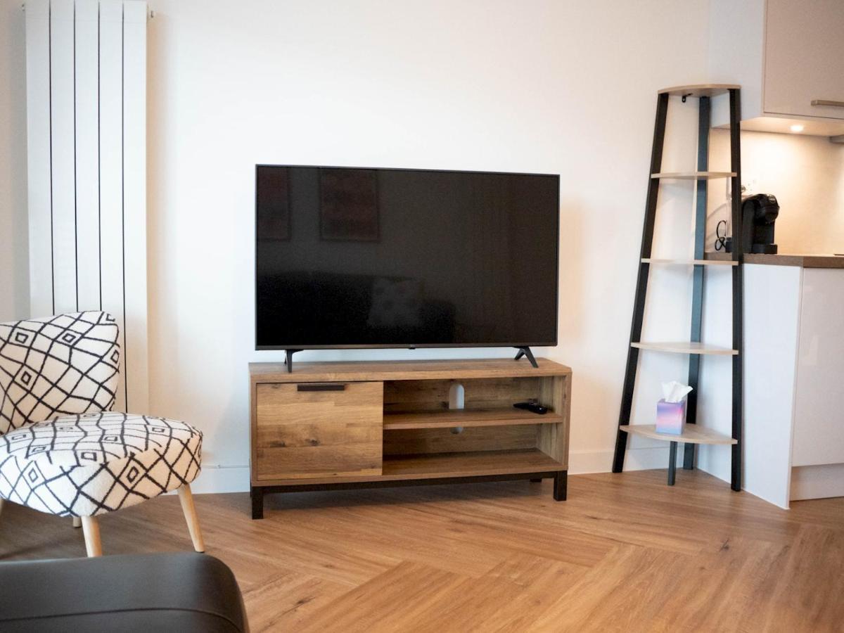 Pass The Keys Lovely New 2-bed Sec, Hydro, Finnieston With Parking Apartment