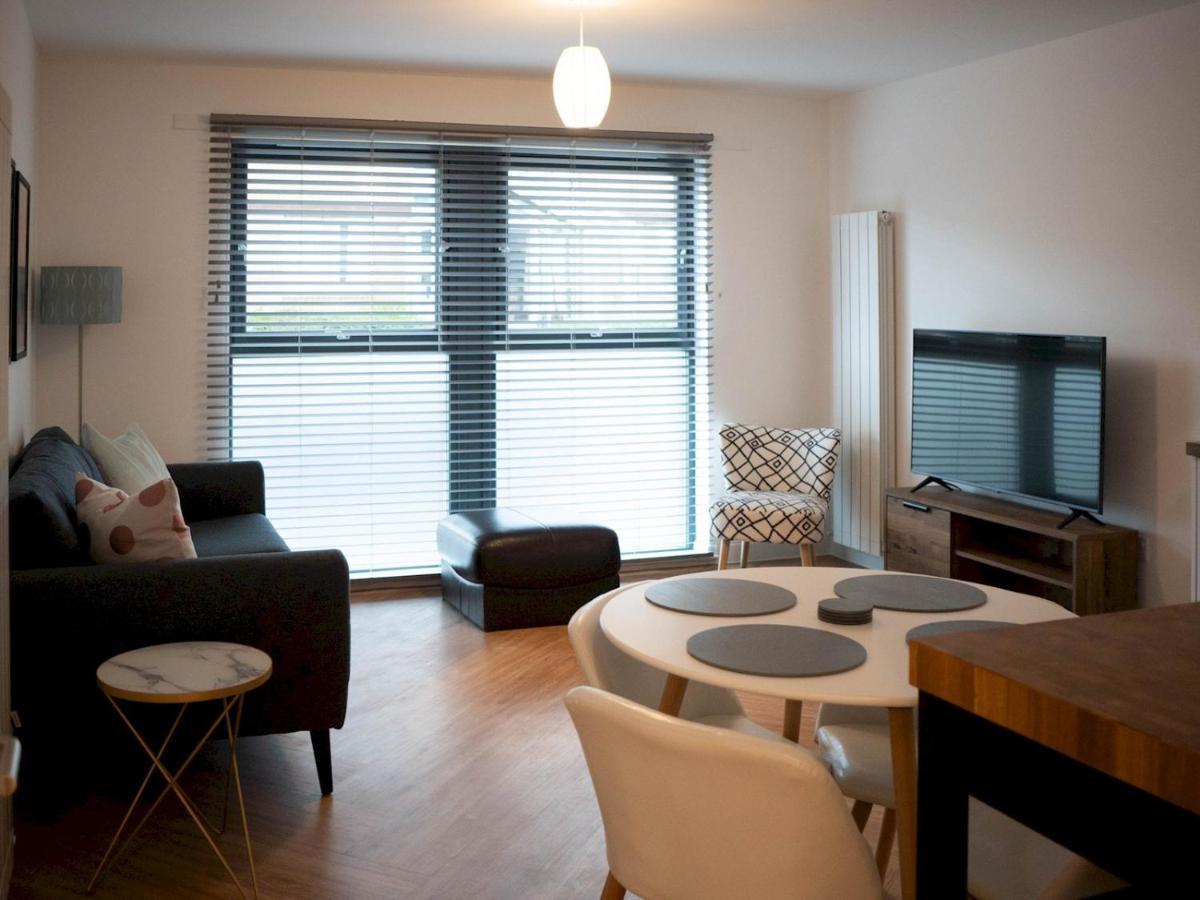 Pass The Keys Lovely New 2-bed Sec, Hydro, Finnieston With Parking Apartment *