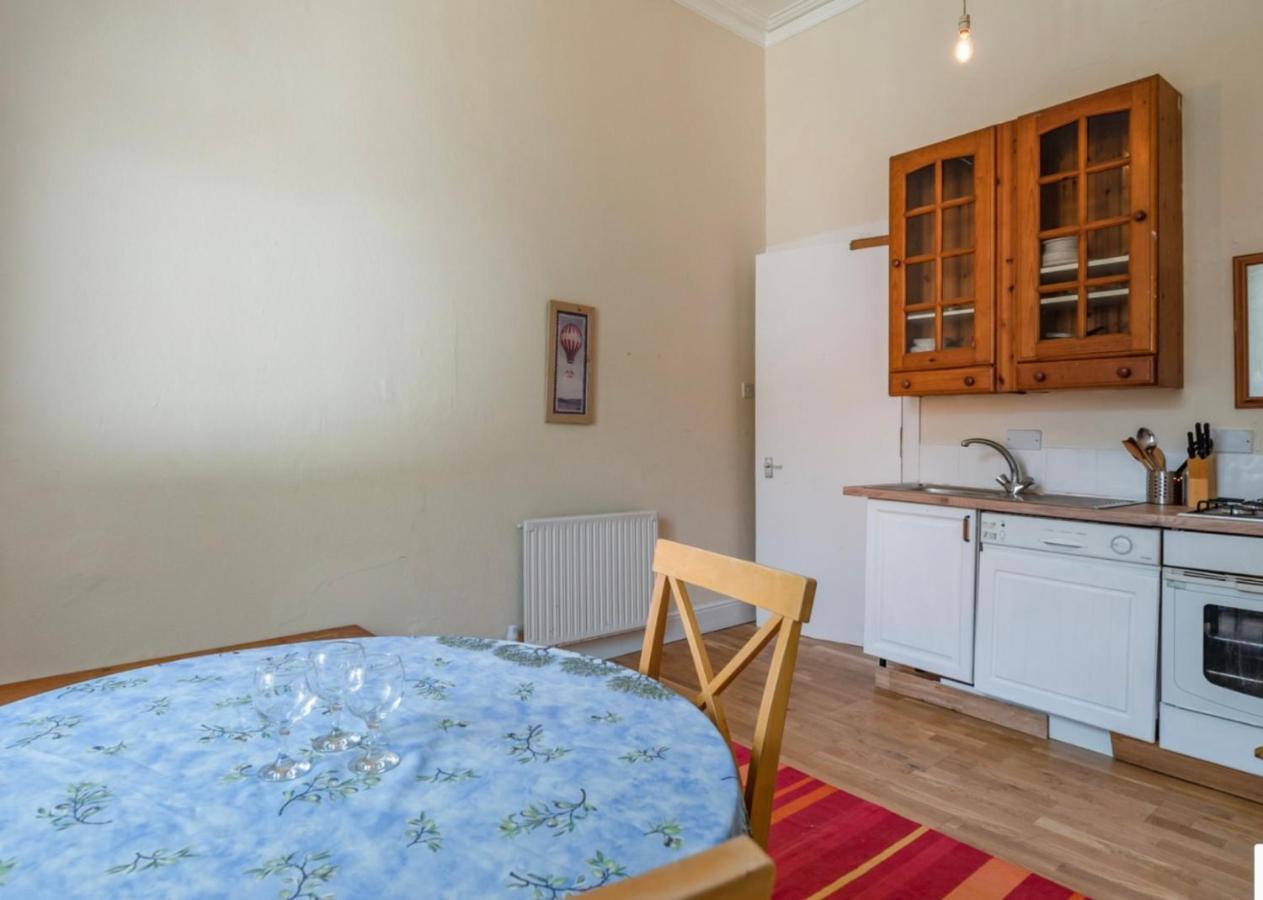 Apartment Newhall *