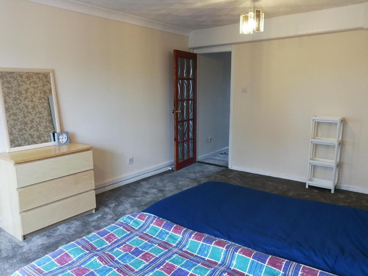 Guest house Cosy Double Bedroom In Centre