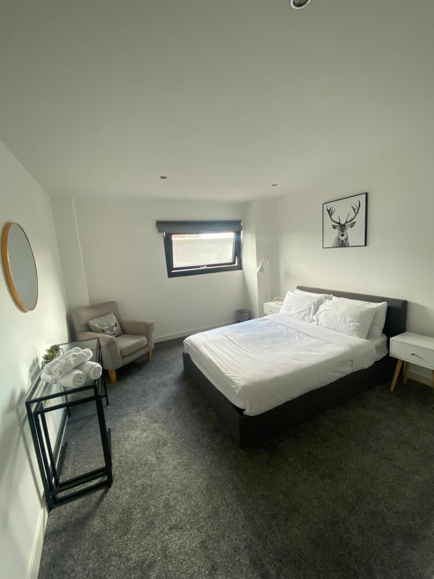 Secc&hydro Beautiful 2br With Free Parking Apartment Glasgow