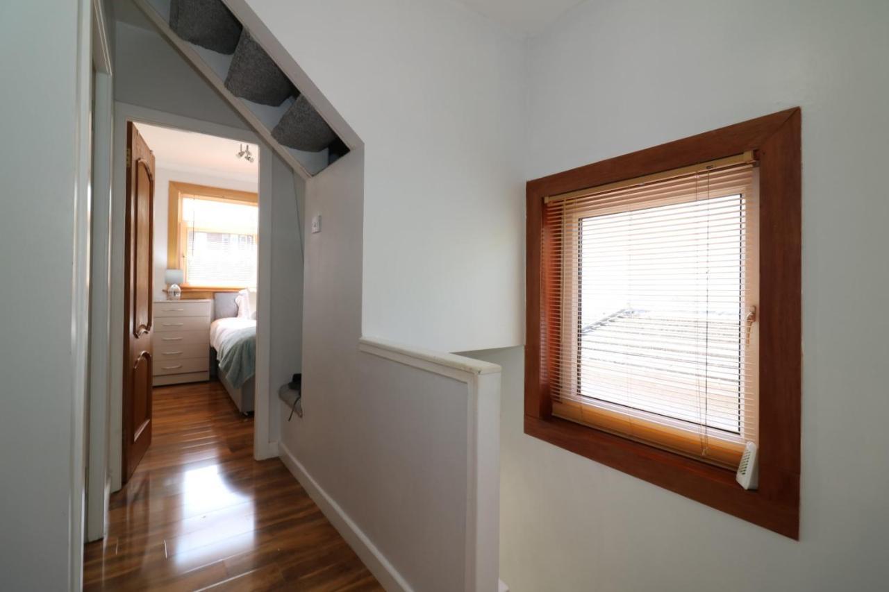 Signature - Dumbreck House Apartment *