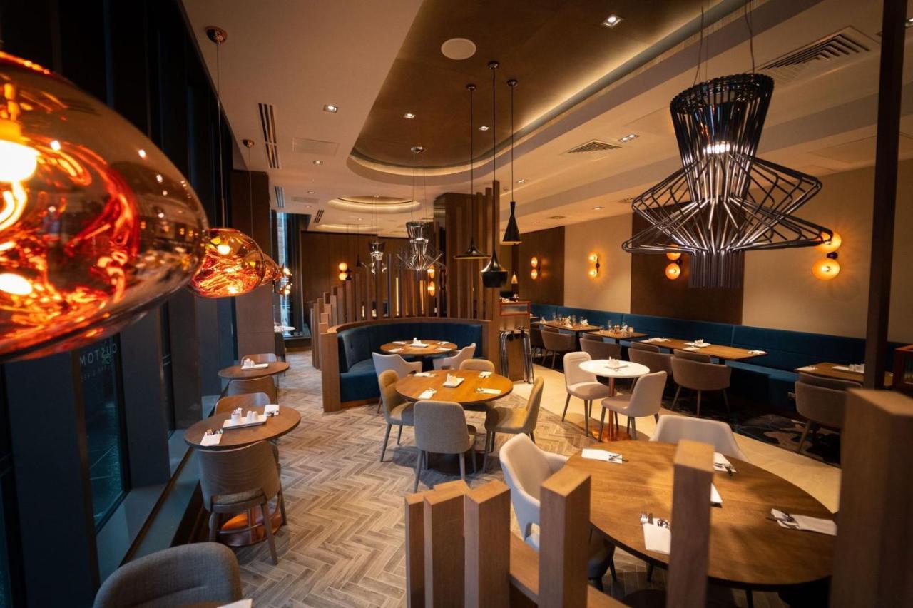 Clayton Hotel 4*