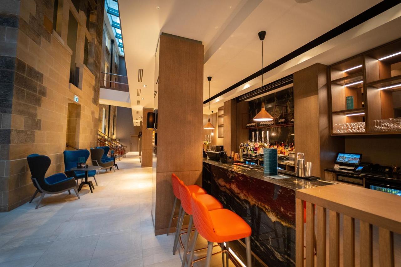Clayton Hotel