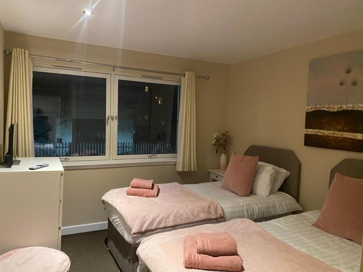 Centre 2 Bedroom Apartment, Secure Parking. Apartment *